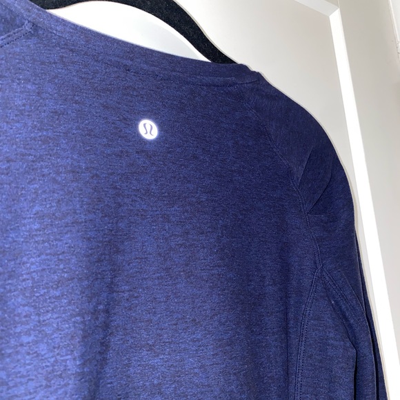 Lululemon Extra Mile Long Sleeve - Picture 5 of 5